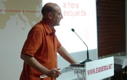 Miguel Portas debateu com os jovens da FCT