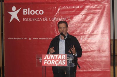 Pedro Soares, intervindo no comício em Ronfe - Guimarães