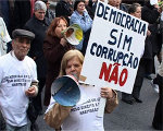 Manifestação dos moradores do Bairro das Amendoeiras em 2007.
