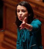 Ana Drago irá debater e apresentar no dia 18, numa audição pública, as alterações que o Bloco propõe ao modelo de gestão escolar, entre as quais a possibilidade de as escolas voltarem a poder optar entre um director ou conselho executivo.