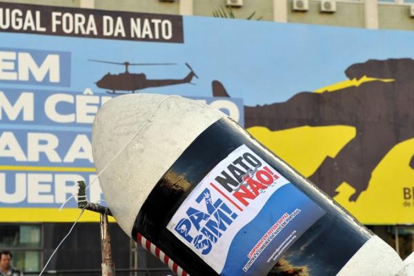 Nota da Comissão Política sobre a Cimeira da NATO