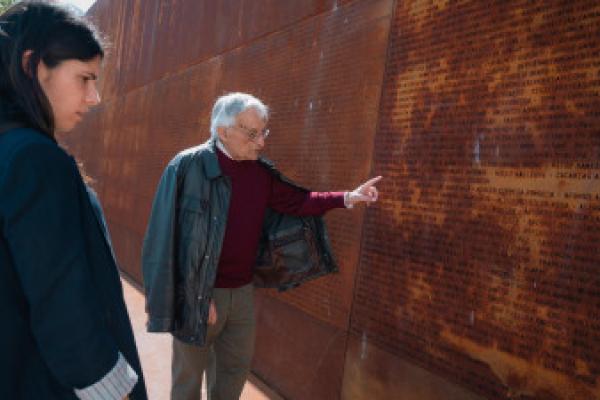 Mariana e Rosas visitam Forte de Peniche e apelam a uma “grande luta pela liberdade”