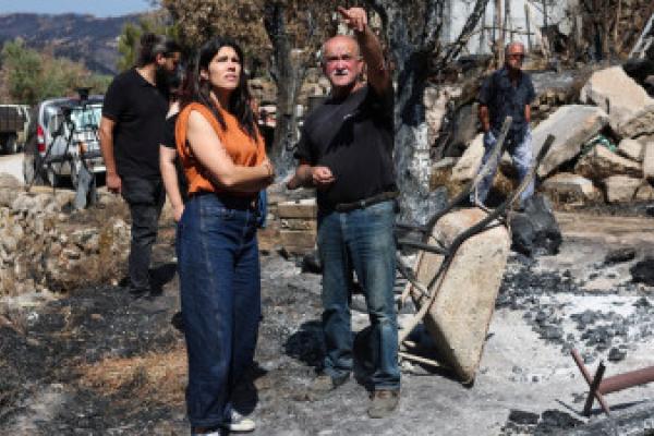 &quot;Todas as lições foram esquecidas&quot;: Bloco anuncia comissão de inquérito ao combate aos incêndios