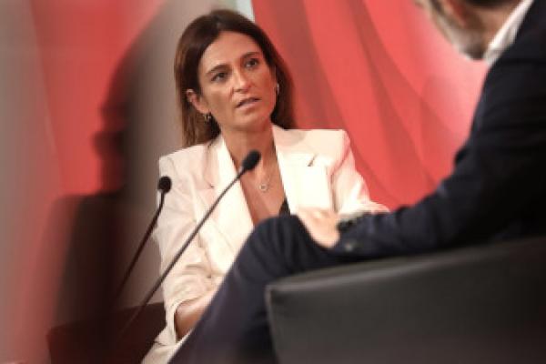 “Tomo partido por uma mulher de esquerda”: Isabel Moreira apoia Catarina