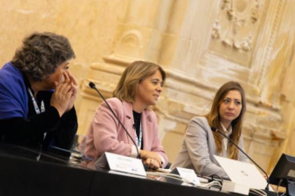 “Culpar os miseráveis pela pobreza de quem trabalha é uma forma de não mudar o sistema”