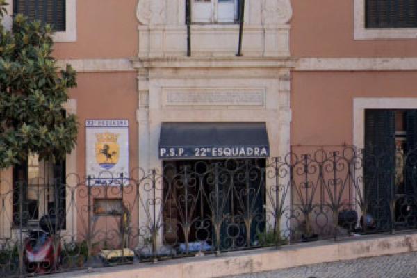 Tortura e “crucificação” na esquadra: Bloco quer ouvir ministra com urgência