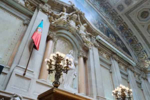 Partidos à esquerda juntam-se para repor 100% do salário no lay-off das vítimas da tempestade