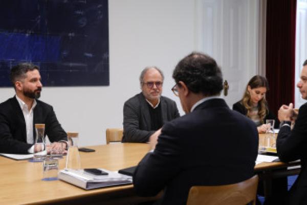 Bloco quer acelerar meta de neutralidade carbónica até 2045