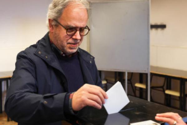 Pureza apela à participação nas eleições pelo “reforço da democracia”