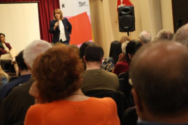 “Novas Cartas Feministas” juntaram ativistas e académicas em Braga