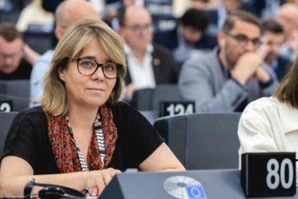 Lista de projetos estratégicos da UE inclui explorações de lítio chumbadas. Catarina questiona Comissão