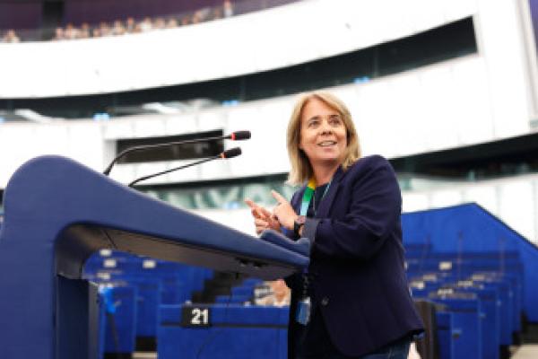 Catarina confrontou Montenegro com “crueldade” da nova lei dos despejos
