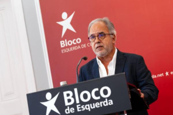 Bloco apresenta medidas para um consenso que faça “o contrário do que tem acontecido” na habitação