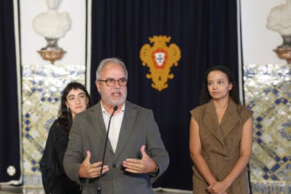 Bloco diz que Seguro deve ser “contraponto à política de terra queimada” do Governo para a habitação